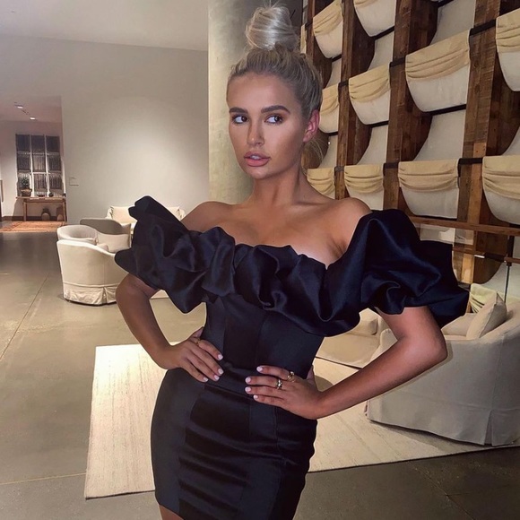 Meet your Posher, Erika - Picture 1 of 1